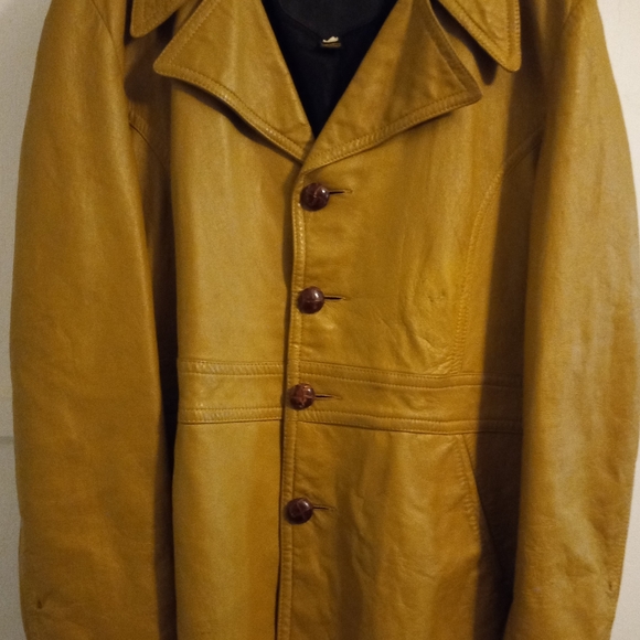 Vintage leather jacket - Picture 3 of 8